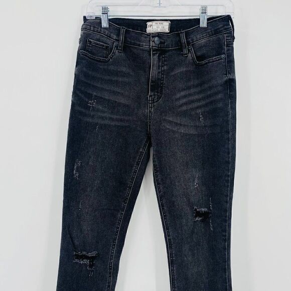 Free People Size 28 Black Great Heights Distressed Frayed Hem Skinny Jeans - Picture 5 of 12